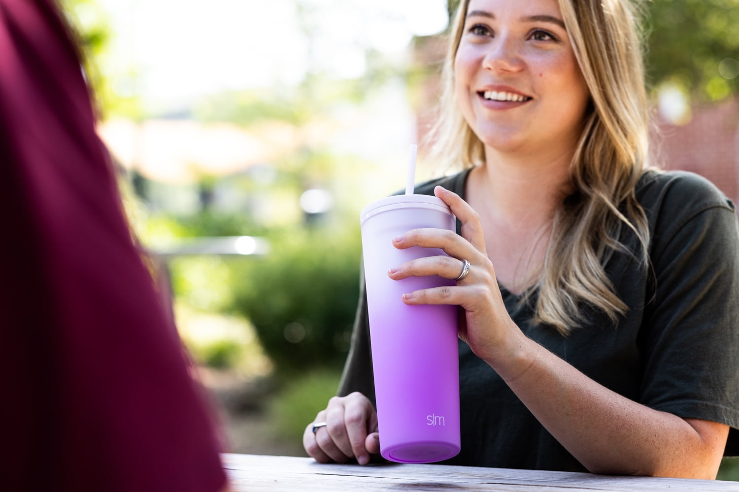 Simple Modern 24 fl oz Double Wall Plastic Classic Tumbler with Straw|Opalescent | JVIS