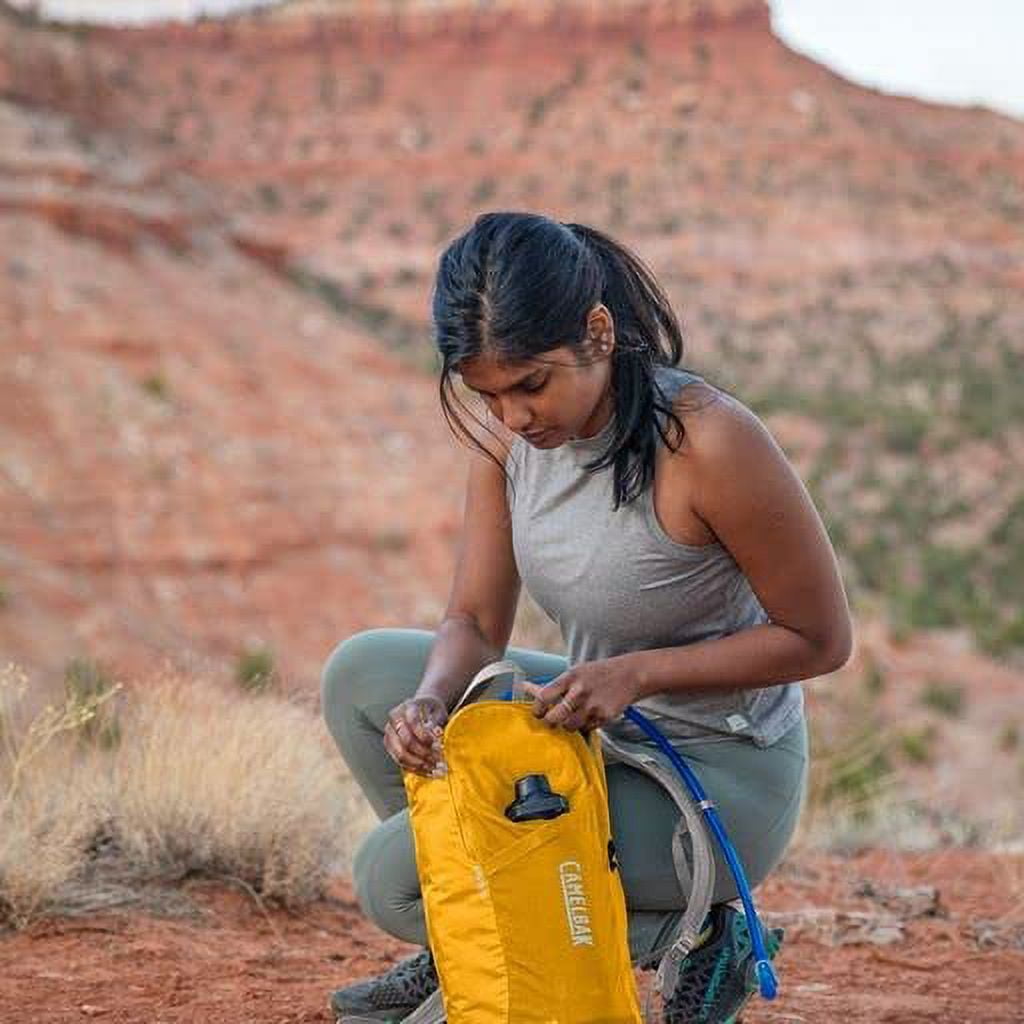 CamelBak Arete 14 50oz Color: Indigo Bunting/Silver | 7962