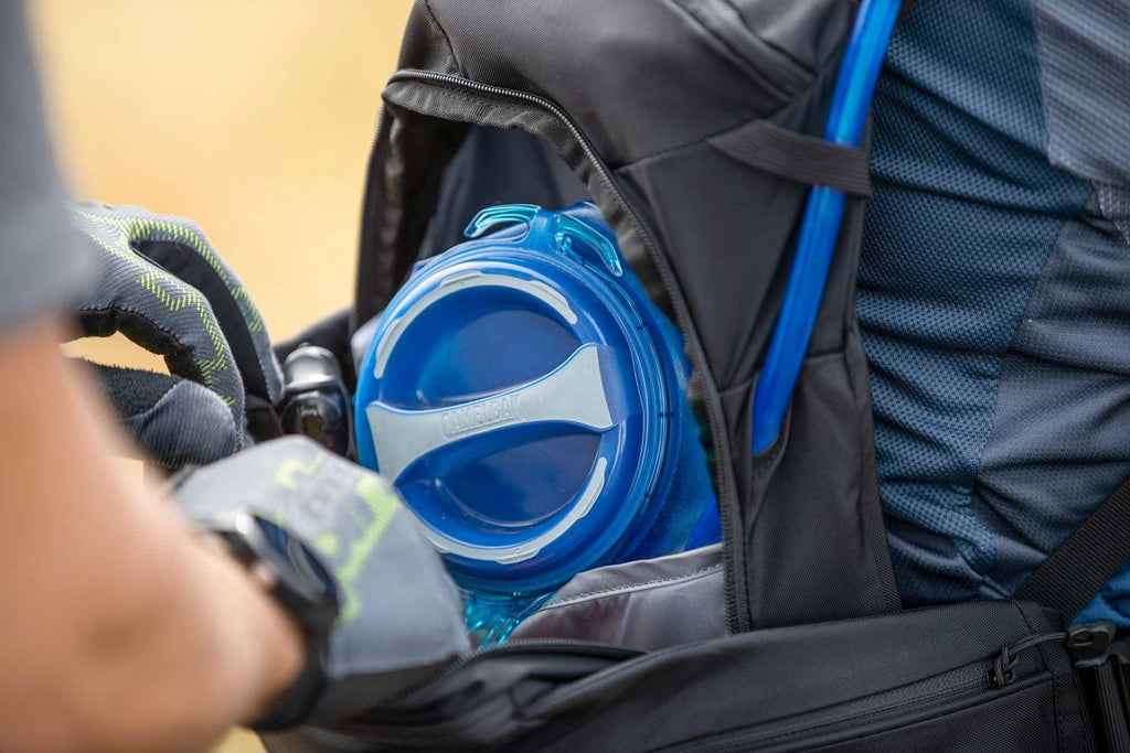 Camelbak Crux™ 2L Reservoir, Blue | U5BS