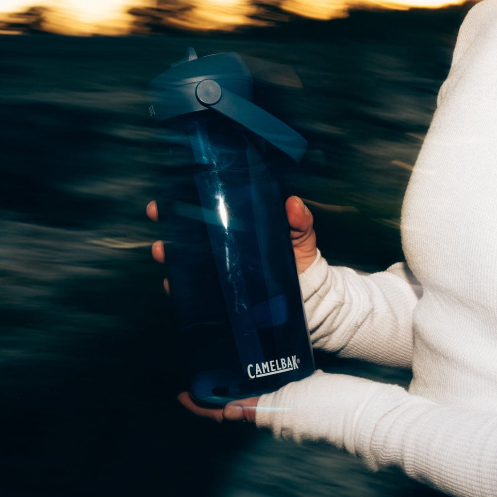 Camelbak Thrive™ Flip Straw Water Bottle 32oz, Clear | Q7EE