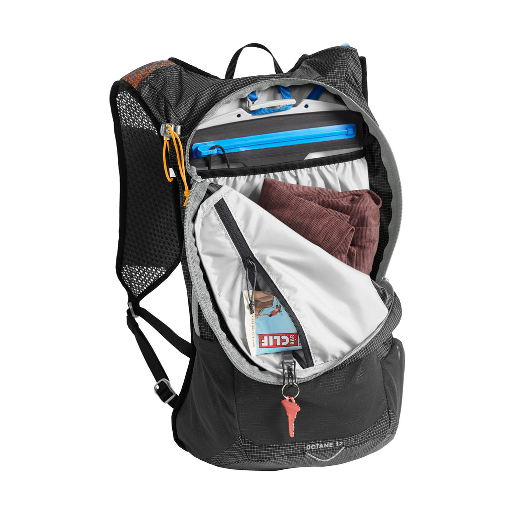 Octane™ 12, Fusion 2L, Black/Apricot | MJVS