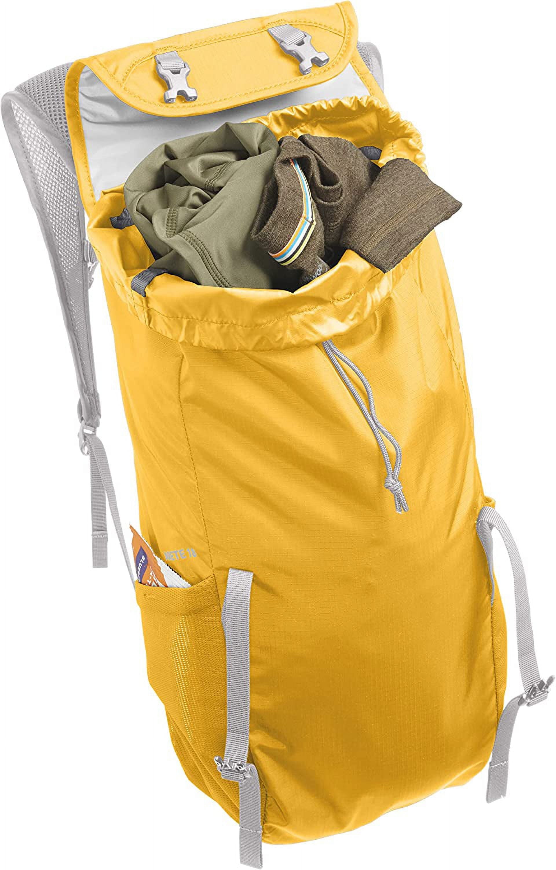 CamelBak Arete 18 50oz Color: Vapor/Marigold | TFQK