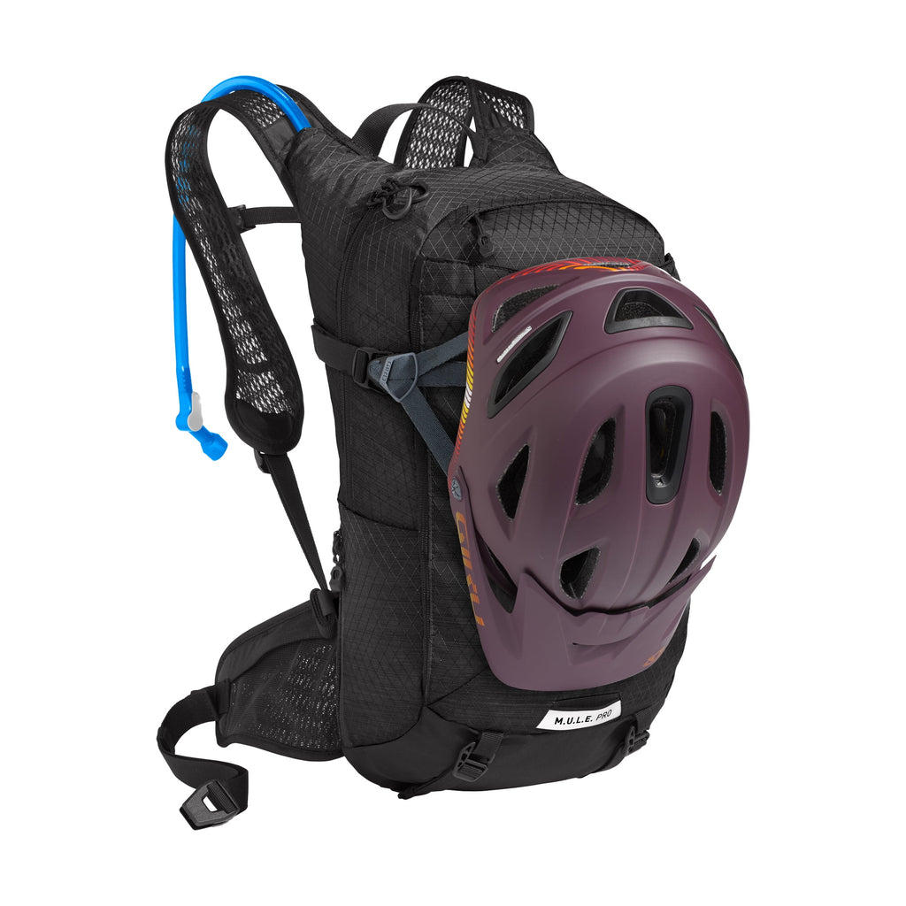 Camelbak Women's M.U.L.E.® Pro 14 100oz Hydration Pack, Black/White | 4U98
