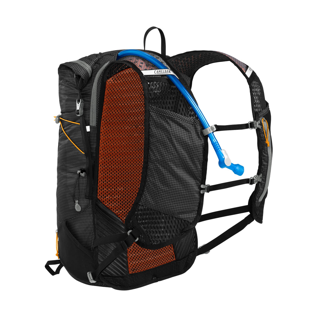 Camelbak Octane™ 16, Fusion 2L, Black/Apricot | Y5AE